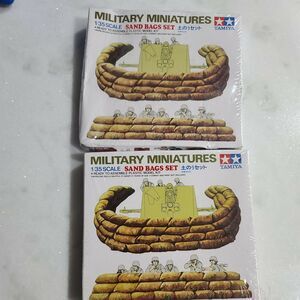 Tamiya Military Miniature Series / Sand Bags Set 1/35 Scale 2 packs